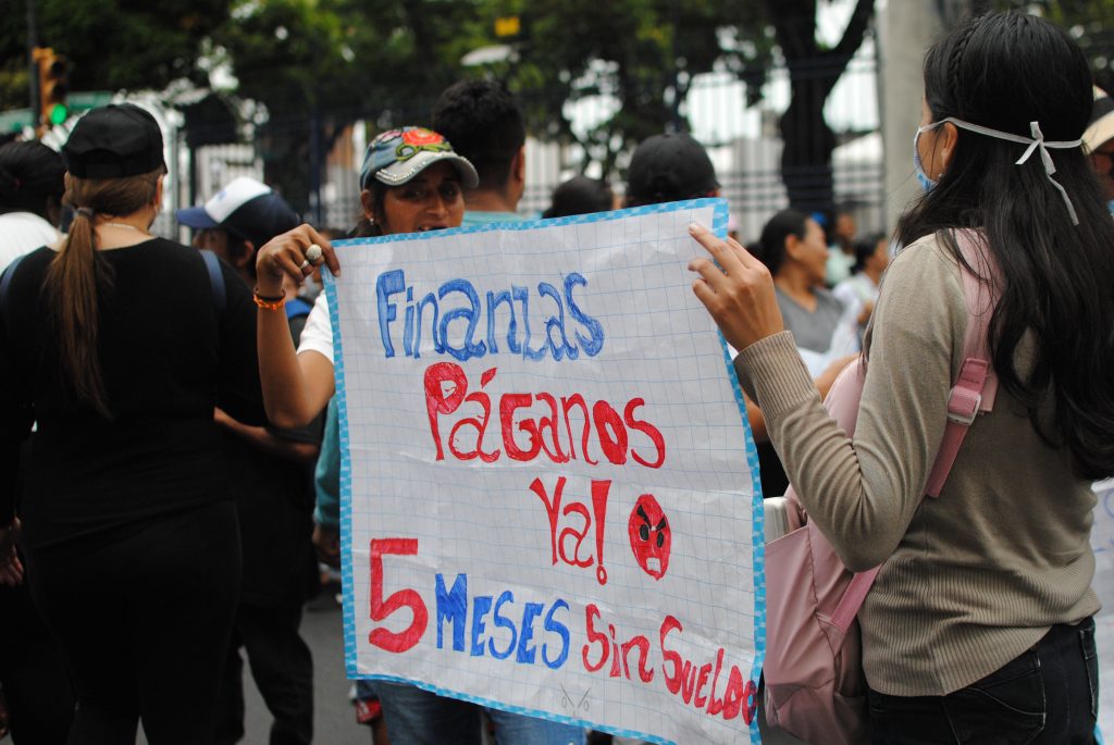 Después de la marcha de mayo los pagos han llegado para las organizaciones que trabajan con factura, pero no para las que han pedido el cambio de sus convenios ante la imposibilidad de conseguir una póliza. Fotografía Jéssica Zambrano