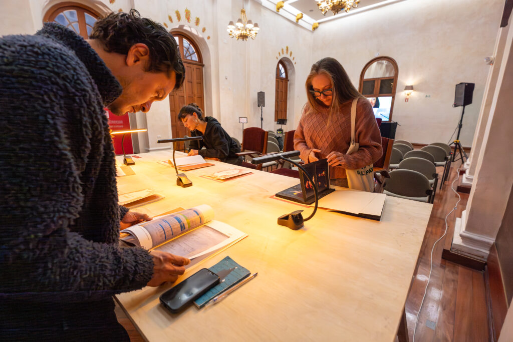 FIEQ - Laboratorio de Archivo y Edición: Inauguración con Gabriela Halac y Guillermo Cacace en la Terraza del Teatro Nacional Sucre